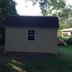 Muskego Barn with side window 